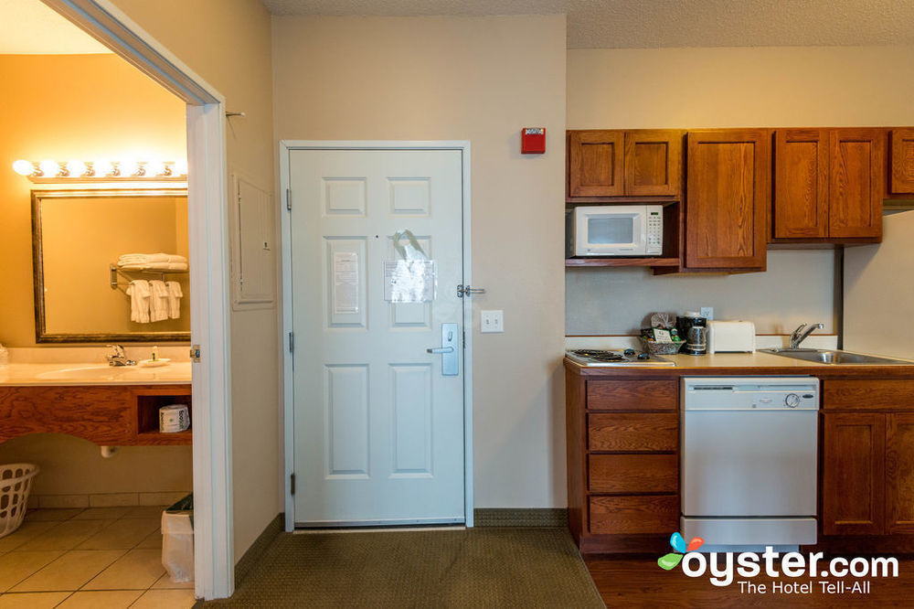 Grandstay Residential Suites Rapid City Exterior photo
